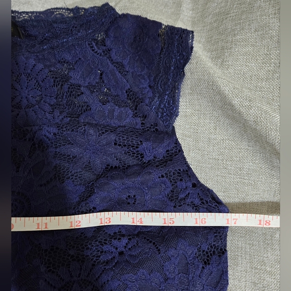 Blue Lace Sleeveless Cocktail Semi-formal Dress Size Medium - Picture 10 of 12